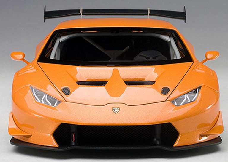 Lamborghini Huracan Super Trofeo 2015 in Orange Metallic Riverina 