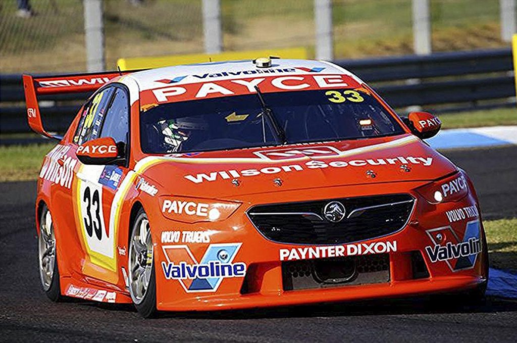 Holden VF Commodores – GRM #33 Tander/Golding 2017 Sandown 500 – Riverina Model Cars Plus