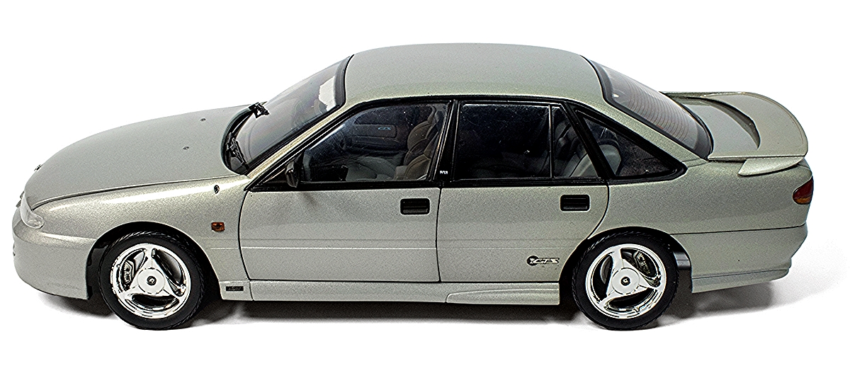 Holden Commodore HSV VS GTS 1995 Silver Mink